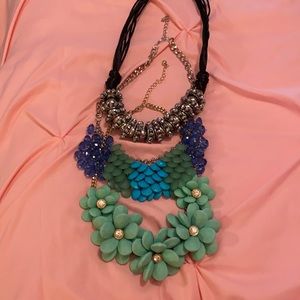 3-pack of statement necklaces in EUC!